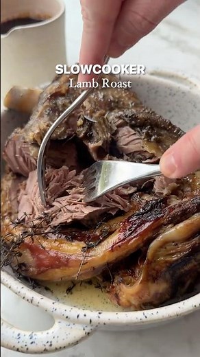 Slow Cooker Lamb Roast #lamb #easter #recipe #slowcooker #easyrecipes #slowcook