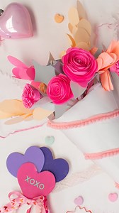 DIY gifts are the best gifts for Mother’s Day. We love this one by @CraftBoxGirls. 💐 Visit the link to learn how to make your own: https://bit.ly/39tLJXw | Astrobrights