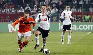 Dialog Arena zaczyna świecić pustkami. Minęła moda na Zagłębie?