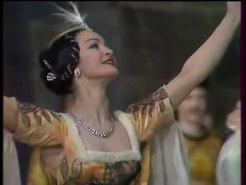 Hungarian Dance "Raymonda"Act.3,No.34, KirovThrater