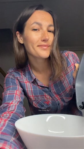 Crystal Glass Bags & Video Tutorials How to make Crystal Bag on Instagram: "New Crystal Purse with Rhinestones ‘Hong Kong’ Just as the first city it will ✈️ to Worth each minute I spend on its creation. 🎥Detailed Tutorial is ready - created it with my step by step instructions yourself Can create in any color ✨ Worldwide delivery From Greece 🇬🇷 #crystalbag #crystalpurse #rhinestones #blackismyhappycolor #borsadicristallo #handmadebag #сумкаизбусин #sacencristal #eveningbags #eveningbag #chris