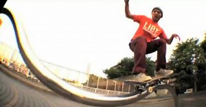 Some Sick Skateboarding Skills: Japanese Skater Has Insane Balance!