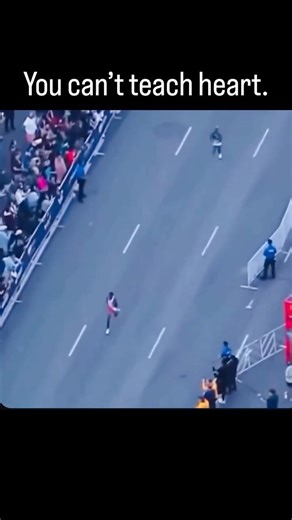 You can’t teach heart. #runners #athletemindset #heart #winner #mentalstrength #mentallytough