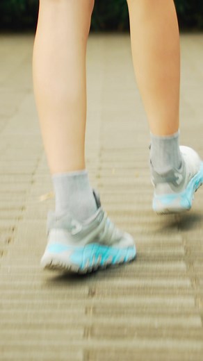 Maipo Explorer Aerosport – Ready for any adventure, anytime, anywhere! Available online at www.merrell.com.ph and Merrell concept stores. #MerrellPH #GetawayToAdventure #GoodThingsAwait #LetsGetaway | Merrell