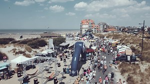 Save the date: Volkswagen Busmeeting in Westende! 🌊 Join us for a beachside celebration of vintage VW buses. Don't miss out on over 200 colorful classics, kite festivals, food trucks, and more! See you there! 🚌🎉 Volkswagen Bus Meeting Westende Raes Autogroep Kompas Camping Westende #VWBusMeeting #Westende #VintageVW #IDBuzz #VWCamper #vwbuslove #VWBulli #bullilove #vanlife #VWCommercialVehicles #VWN #VWT1 #VWT2 #VWT3 #VWT4 #VWT5 #VWT6 #Multivan #California #VWCalifornia #aircooled #vwaircoole