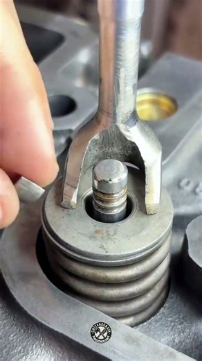 Valve Spring Removal Trick