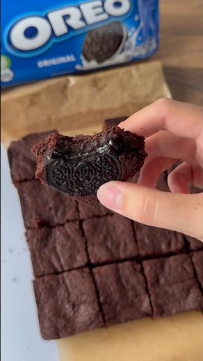 How to make OREO Brownies😍😱 (Recipe in Description Box)