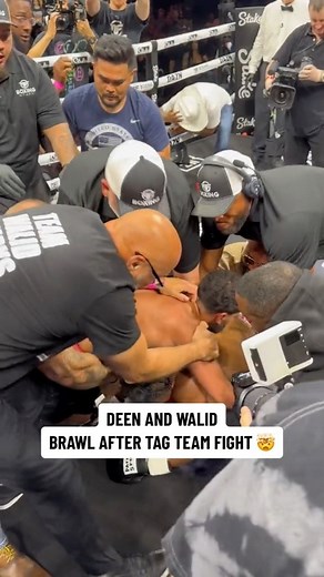 Tag team chaos 🤯 | Misfits Boxing