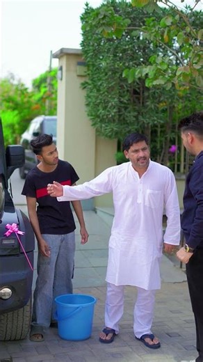 Car Radiator पे पानी और पूरी AC साफ़🤩! Increase Car AC performance#shorts