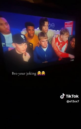 Boy Band Live Performance on December 10
