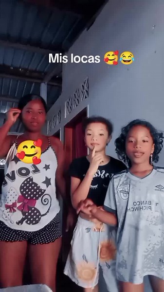 Videos de Brithany villamarin (@brithanyvillamarin) con “sonido original - Wellerman_”