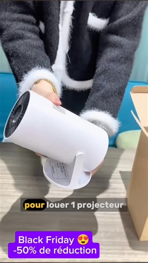 🔥‎Tu voyages souvent ? 😅 Le HY300 Android te suit partout comme ton cinéma personnel 🎥✨ 🌍 Accède à Netflix, YouTube, Canal , TikTok, Google et toutes tes applis préférées 📶 Connecte-le à ton Wi-Fi, ton téléphone ou ton PC sans galère 💼 Léger, compact, son clair, image lumineuse — le parfait compagnon de voyage ! 🎁 Livraison gratuite à Abidjan clé USB offerte aujourd’hui ! ⚠️ Quantité ultra limitée — clique sur COMMANDER maintenant 👇 | FBTMB