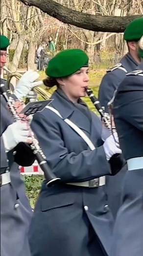Hoch Heidecksburg (Marsch) Wachbataillon/Stabsmusikkorps der Bundeswehr #german #army #march #music