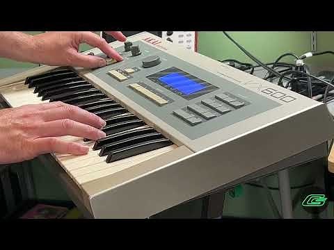 Akai VX600 Synthesizer Demo [no talking]