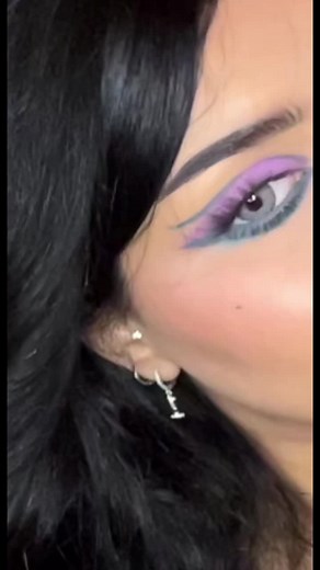 Stunning Eye Makeup Tutorial with Heart Design