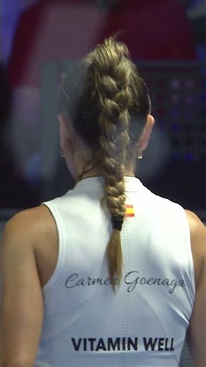 ➡️ back in and out again the court point 🎾#PremierPadel #MalagaPremierPadelP1