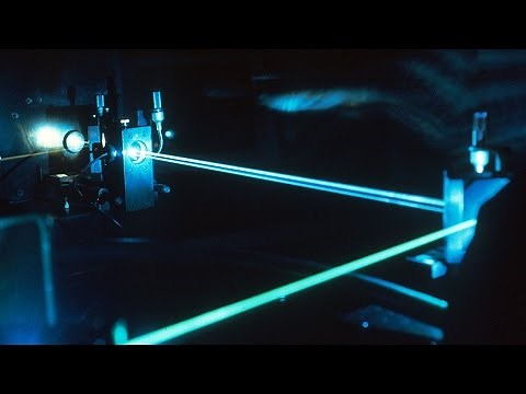 Ben Klein: TECH + knowledge + Y: What is a hologram?