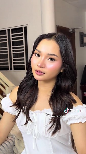Ms. @Elahh in my makeup chair 😍✨ #runcavmanagement #runcav