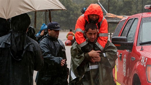 Las inundaciones y lluvias en Chile dañan un centenar de casas y afectan a miles de personas