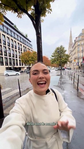 🎄 Christmas 👑 King Cake = @fsgeorgevparis From the Christmas log cake with notes of caramel, chocolate, and vanilla, to the puff pastry galette des rois flavored with almonds and cocoa... Two classics reinvented for gourmet celebrations to share (or not) 😋💫 🎄 Noël 👑 Galette des Rois = @fsgeorgevparis De la bûche de Noël aux notes de caramel, chocolat et vanille, à la galette des rois feuilletée et parfumée à l’amande et cacao… Deux classiques réinventés pour des fêtes gourmandes à partager