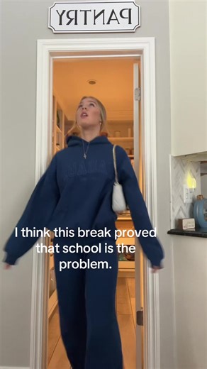 udontknowme (@dontfindthis276)’s video of school