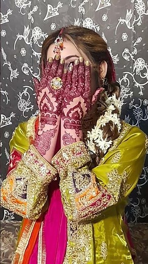 mehndi bride