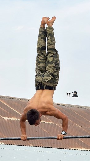 133K views · 8.5K reactions | What makes you different or weird—that’s your strength." #handstand #calisthenics #workout #workoutmotivation #fitnessmotivation #fitness #FitnessJourney #army #olive #Green #training #fbviralreels #viralreelsfacebook #trendingreel #military #commando #rainydays #specialforces #indian #Kashmir #JKP | Tiger Ofcl | Facebook