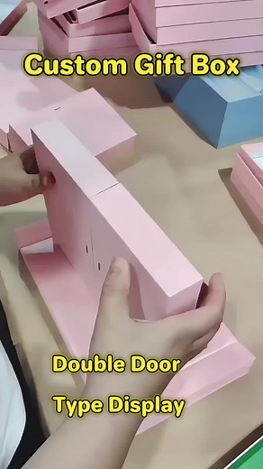 Exquisite Pink Double-Door Makeup Gift Box Production