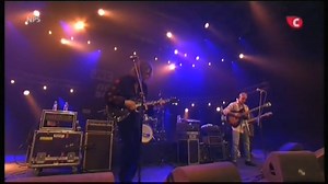 25K views · 608 reactions | Larry Carlton & Robben Ford - North Sea Jazz (2007) ............................................................................................ North Sea Jazz Festival 2007 Larry Carlton - Guitar Robben Ford - Guitar Travis Carlton - Bass Toss Panos - Drums | Avant Garde Music | Facebook