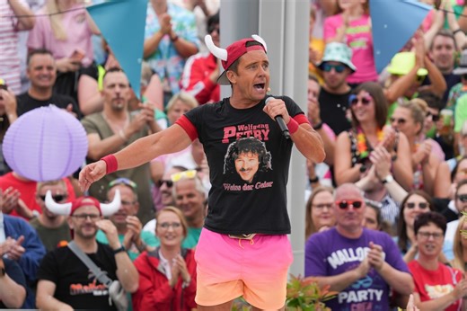 Lorenz Büffel will eigenes Museum eröffnen! Unfassbar, was es dort gibt...