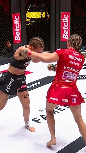 Marta „Linkimaster” Linkiewicz vs Karolina Owczarz - FAME 22 #fame22 #famemma | FAME MMA