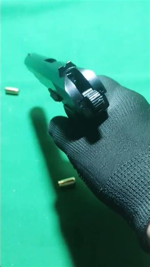 Experience the Thrill: A Stylish Pistol's Automatic Operation Revealed!