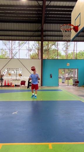Los 7 fundamentos básicos del baloncesto