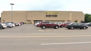 New casino to replace Bon-Ton store at Westmoreland Mall