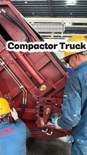 Final Assembly: Garbage Compactor Truck #AssemblyLine #Manufacturing