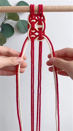 SHEweave | 🪢New Free Macramé Class: 2 daily 2 AM, 5-min creative knots! Leave a cute ❤️ if you love this series—it fuels my free tutorials! ✨NO.11:... | Instagram