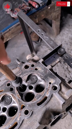 Engine head valve calibration #headvalve -------- #Calibration #engine #enginerepair #EngineHead #How #howto #car #auto #HINO #Toyota #trucks #trucking #MechanicShop #engineeringjobs #EngineeringExcellence #mechanicalengineering #usa #unitedstates #texas #florida #mechanic #mechanical #mechaniclife #mechanicproblems #engine #engineer #engineering #repair | Vehicle's Restoration