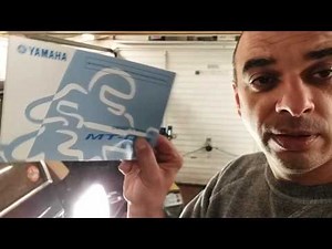 How to replace the headlight bulb on the Yamaha MT-03.