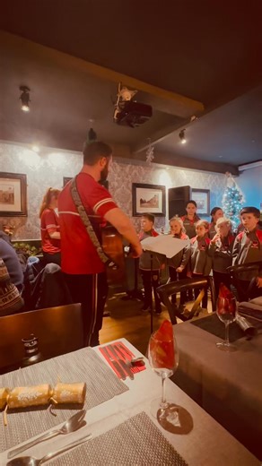 Fairytale of New York. Dundrum Village Association The Dundrum Inn | Sacred Heart Primary School, Dundrum