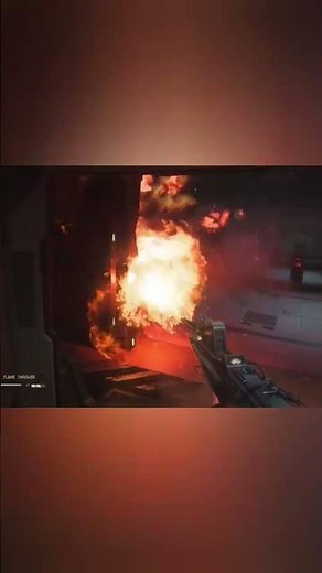 🔥Thank goodness for the flamethrower.... #alien #alienisolation #run #scared
