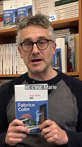 💬 Fabrice Colin vous présente "Sept Jours", son nouveau roman dès à présent disponible en librairie. 🤍 #RentréeLittéraire #Littérature #FabriceColin | Calmann-Lévy