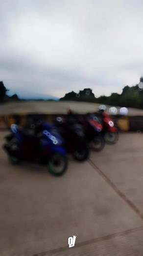 tetap di r14,walaupun sendiri wk#varionation #vario125 #variomodifikasi #vario #varionistyindonesia #vibes #trending #quotes #quotes #fyp #fypシ #viral #varioproper #beatmodifikasi #hondabeat #hondabeat110 #hondabeatfi #pcx160 #pcx150ล้อ17แต่งสวย #pcx160ล้อ17แต่งสวย #pcxแต่งสวย