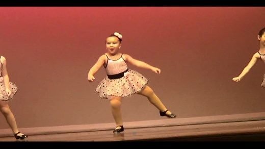 Raleigh girl who went viral dancing to Aretha Franklin's 'Respect' reflects on Queen of Soul: 'I really like her songs'