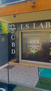 #brentconcept #vitrinevisual #communicationvisuelle | Brent Concept