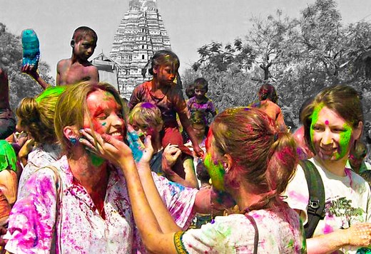 Hampi- An underrated destination for Holi Celebrations