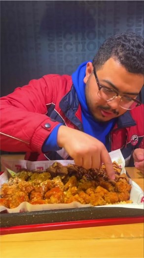 امتحان اكل في مطعم مشهور مثير للجدل