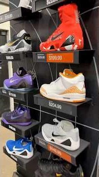 It feels like 2014 again at the Nike Outlet... 🐍