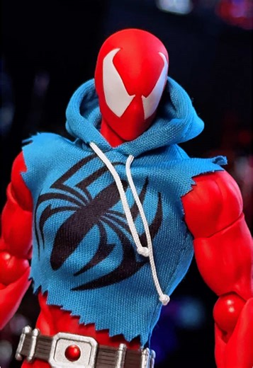 The more messtoys I get the less I fw mafex. My biggest issue with mafex is the accessories and price. Mafex comes with such tiny hands and the web effects are so cheap for a $100 minimum price tag which bothers me. If it was near the $30-$40 range like this messtoys that would be a different story. Anyway here are some buzzwords because the algorithm does me so bogus. MESSTOYS SCARLET SPIDER BEN REILY SPIDERMAN SPIDEY MAFEX REVOLTECH ACTIONFIGURES FIGTOK #messtoys #spiderman #actionfigures #act