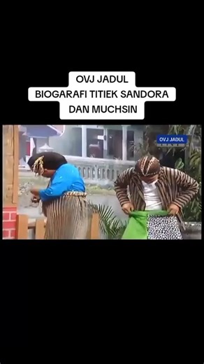 Hidup bukan sinetron, tapi komedi on Instagram: "OVJ adalah singkatan dari Opera Van Java, yaitu sebuah acara hiburan komedi di televisi Indonesia. Apa itu OVJ? OVJ merupakan program komedi dengan konsep drama panggung, di mana para pemain membawakan cerita secara santai dan penuh improvisasi. Gaya humornya dikenal ringan dan menghibur. Ciri khas OVJ: • Menggunakan tema drama atau cerita yang dibawakan secara komedi • Banyak improvisasi spontan • Menghadirkan parodi dan adegan lucu • Dibawakan o
