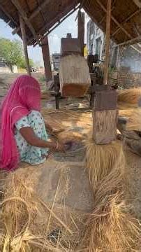 The amazing process of making rope that dates back thousands of years 😱👌 #artwork #amazing